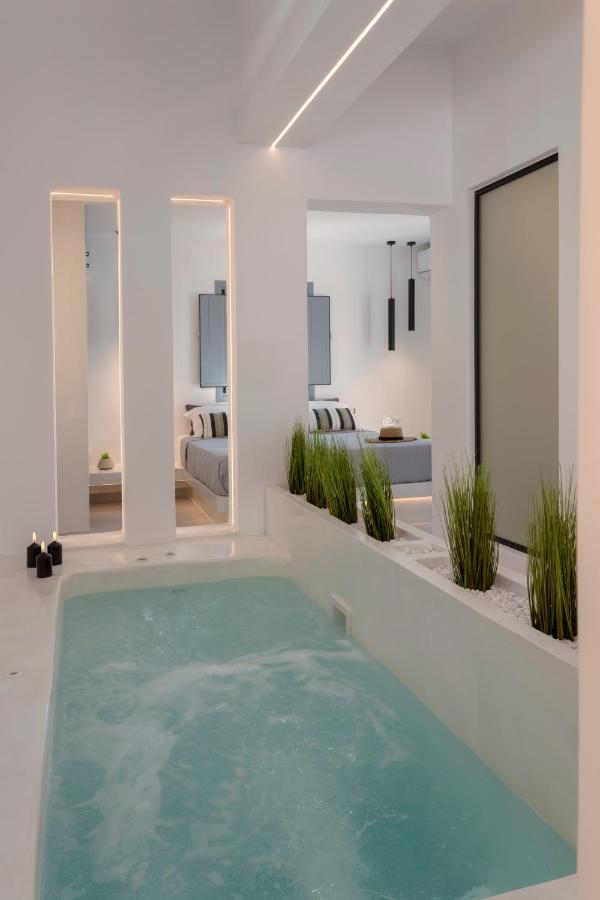 סנטוריני Linea Luxury Suites מראה חיצוני תמונה