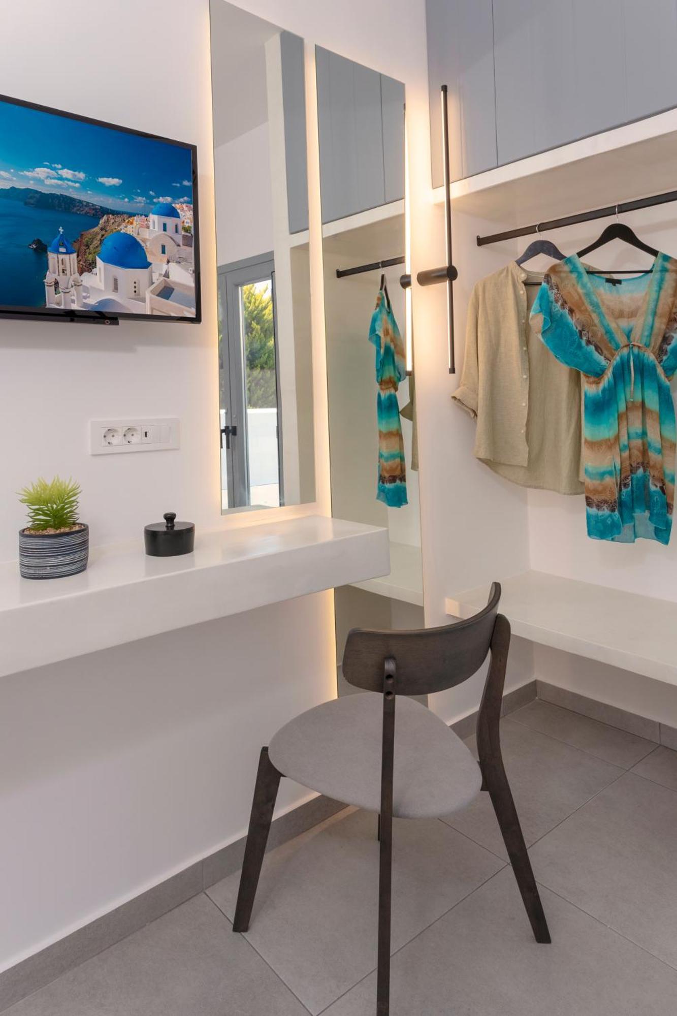 סנטוריני Linea Luxury Suites מראה חיצוני תמונה