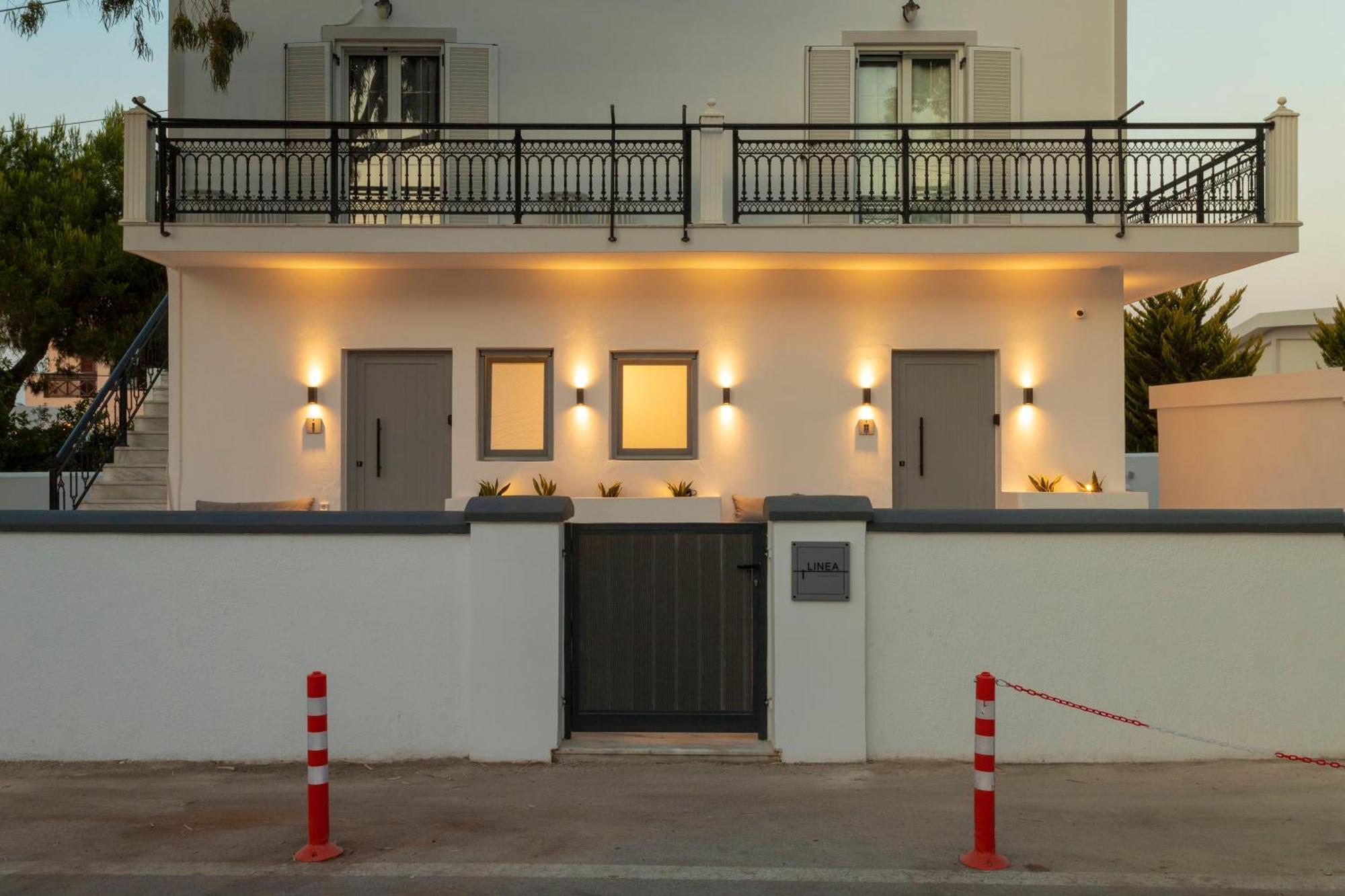 סנטוריני Linea Luxury Suites מראה חיצוני תמונה